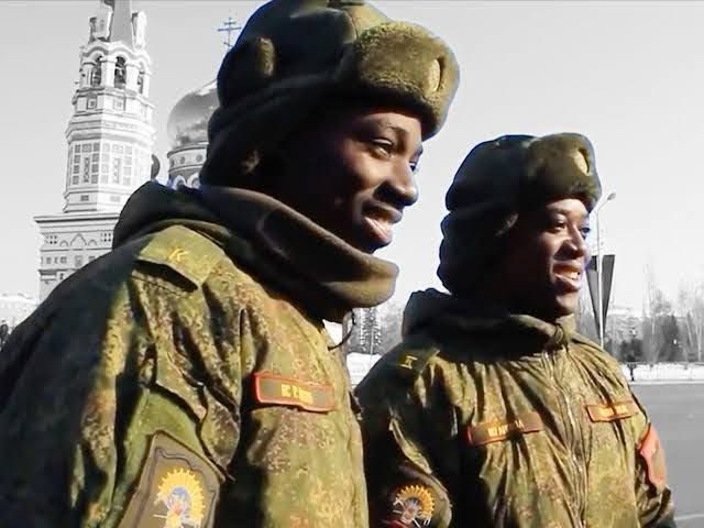 img_0802-1 VOICI TOUT CE QUE VOUS DEVEZ SAVOIR SUR LA GUERRE EN UKRAINE(vidéo 🔞)